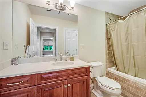 17 Ivana Dr #17 — Photo 27
