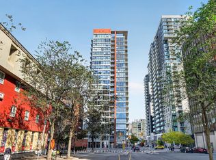179 George St #1206, Ottawa, ON K1N 1J8