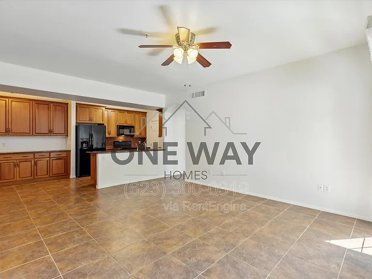 10136 E Southern Ave — Photo 3