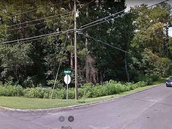 4th image of 3064 Periwinkle Dr