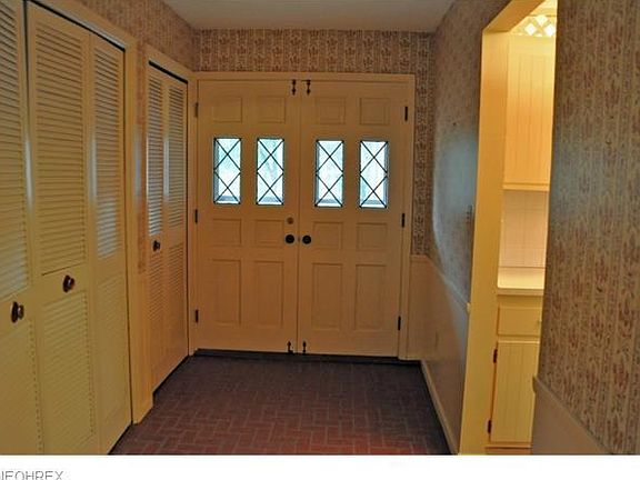 3rd image of 506 Wildbrook Dr
