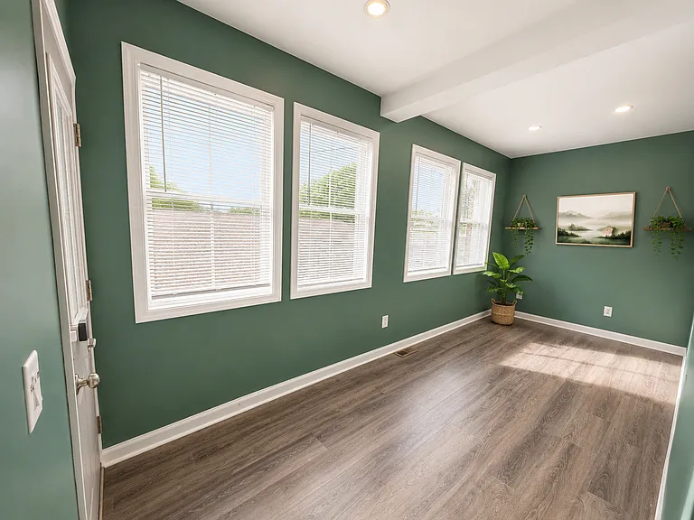 1404 Wisconsin Ave — Photo 6