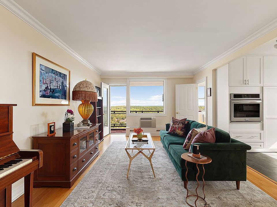 1st image of 5700 Arlington Ave APT 19-H