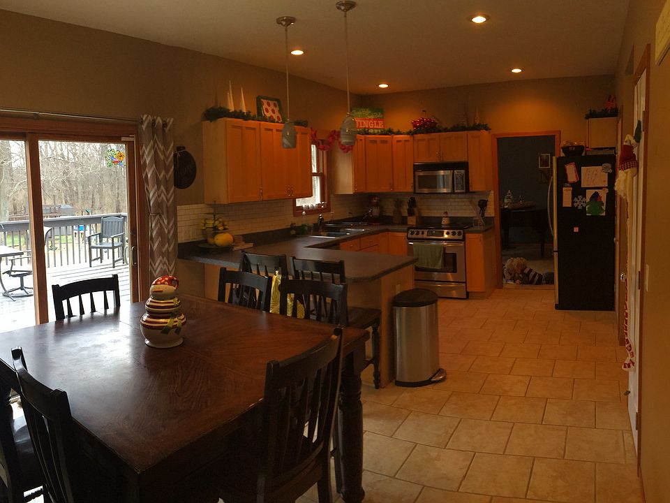 1st image of 315 Dusenbury St