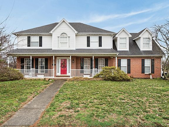 2nd image of 484 Hunters Ridge Rd