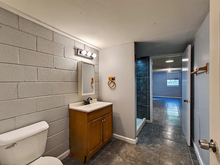 246 Bonnabrook Dr — Photo 44