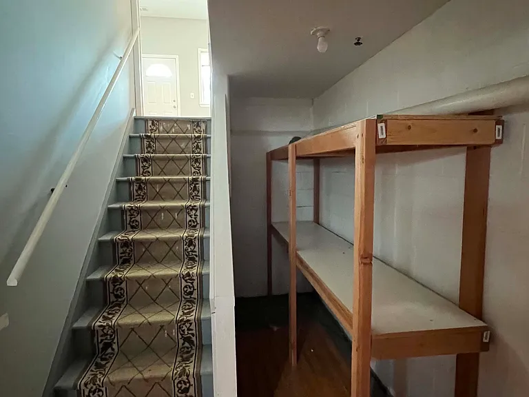24 Redbud Rd — Photo 10