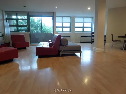 Rented by Town Residential | media 25