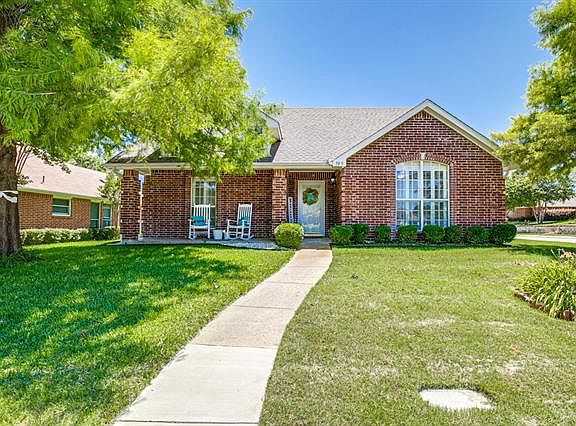 4th image of 709 Bluebell Ct