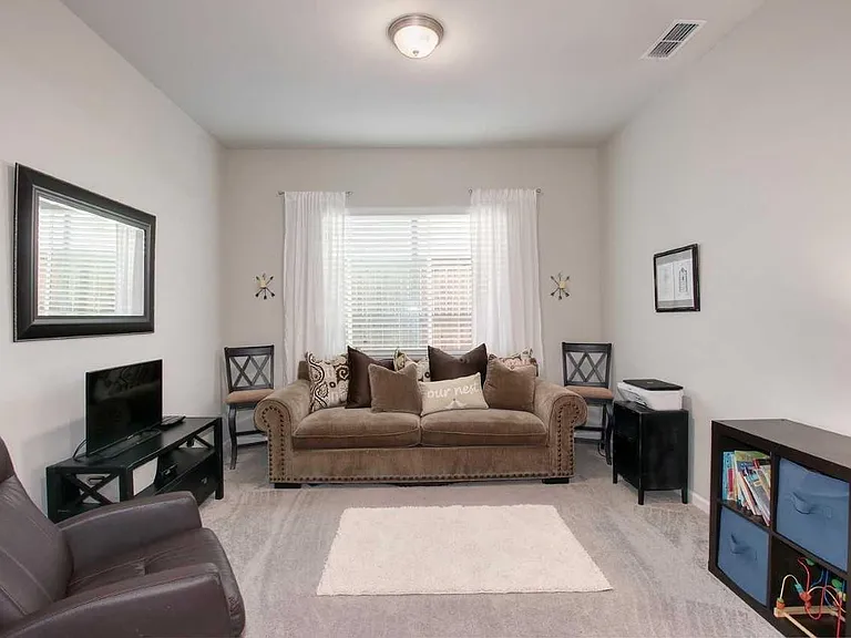 5661 Black Willow St — Photo 13