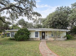 5800 Cary Dr, Austin, TX 78757