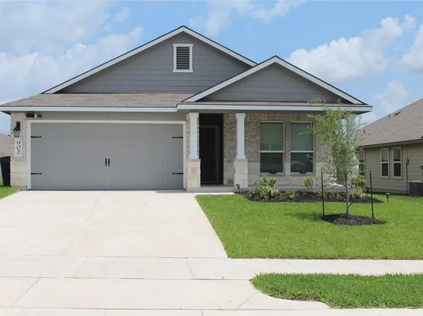 902 Briscoe St, Brenham, TX 77833