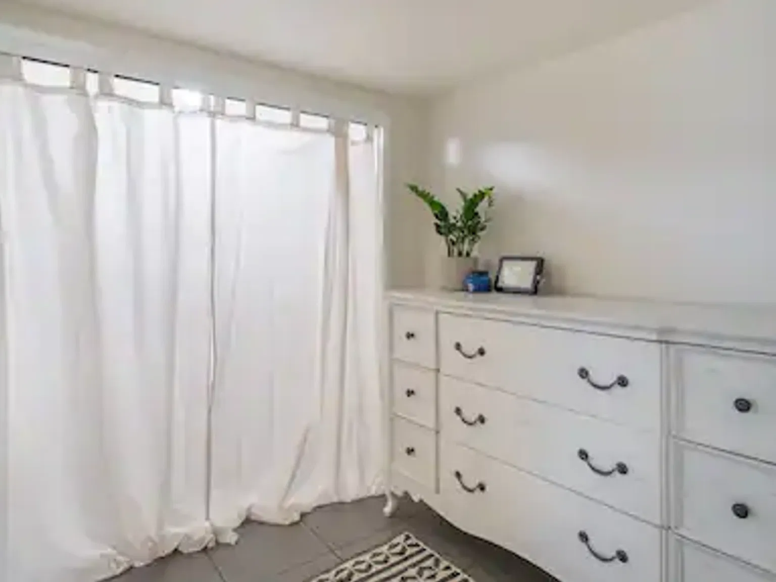 1 bed, 750 sqft, $1,760 — Photo 2