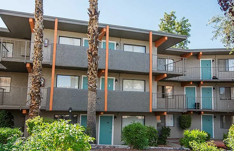 The Venue on Camelback Apartments — Photo 22
