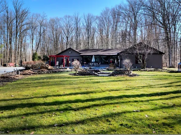 40415 Whitney Rd, Lagrange, OH 44050