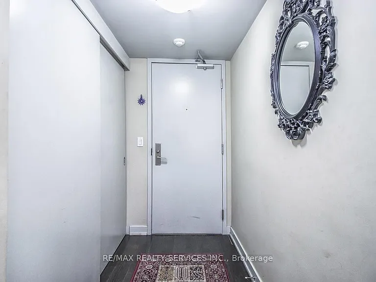 21 Nelson St #226 — Photo 5