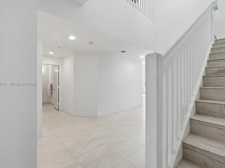 8390 SW 72nd Ave — Photo 3