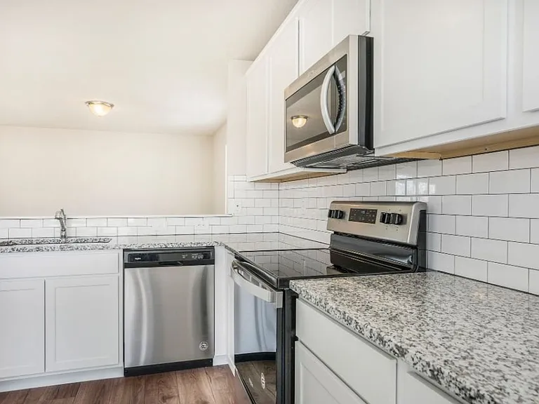 10069 Whitetail Ln — Photo 3