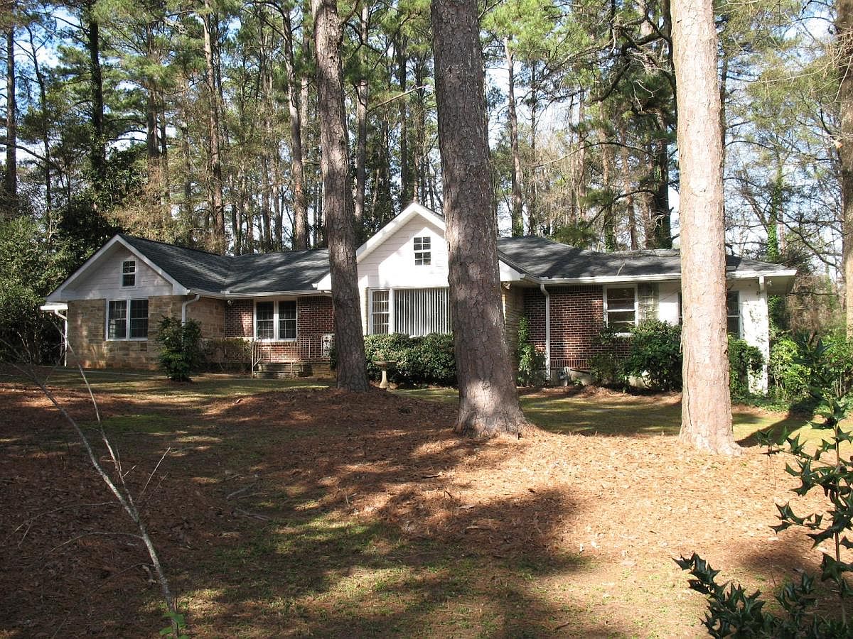 2076 Azalea Cir, Decatur, GA 30033 Zillow