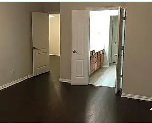 4th image of 11572 Lenox Ln