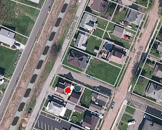 2nd image of 200 Cleveland St