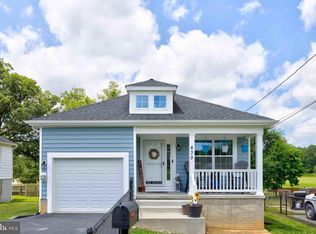 839 Jefferson Ave, Charles Town, WV 25414