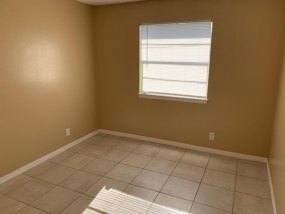 5th image of 4130 Barna Ave APT D