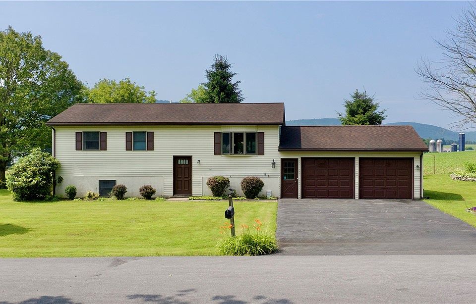 1st image of 27 Wayman Dr