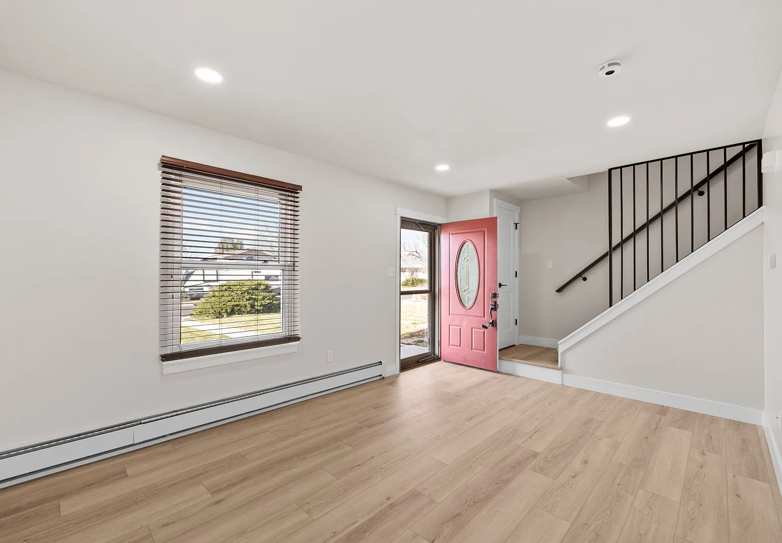 2 bed, 1.5 bath, 1540 sqft, $1,870 — Photo 3