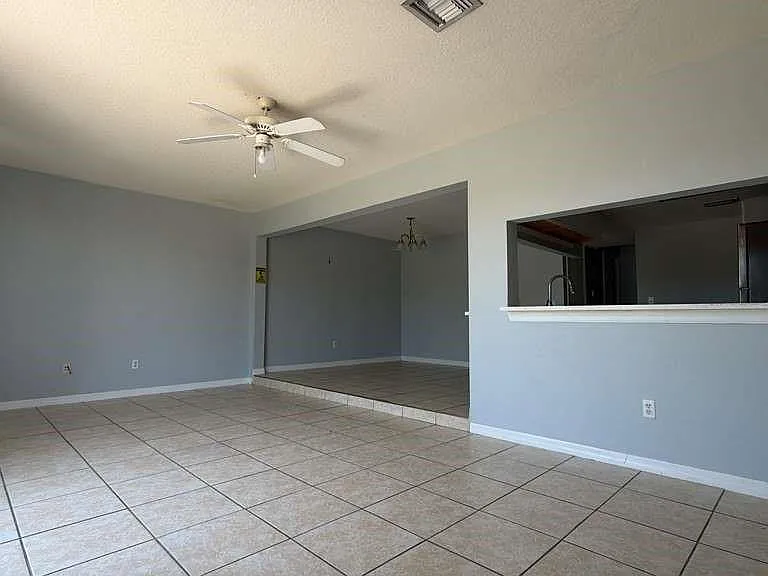 226 Orchid Dr — Photo 14