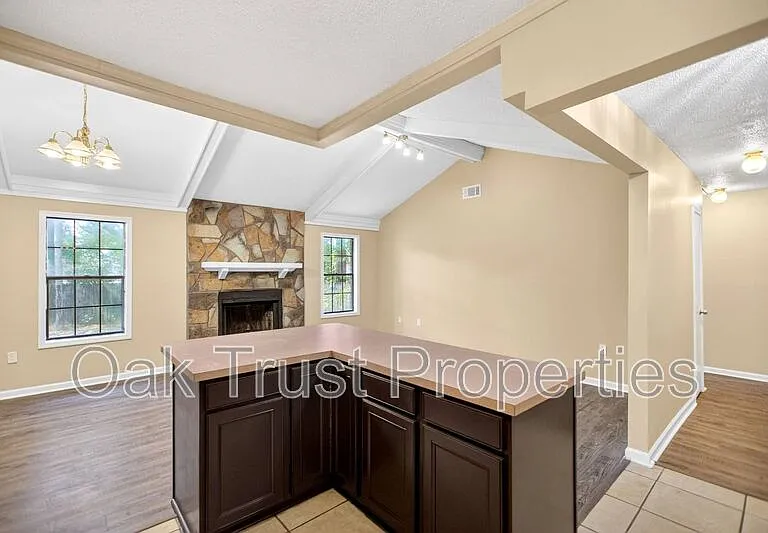 103 Cambell Ct — Photo 7