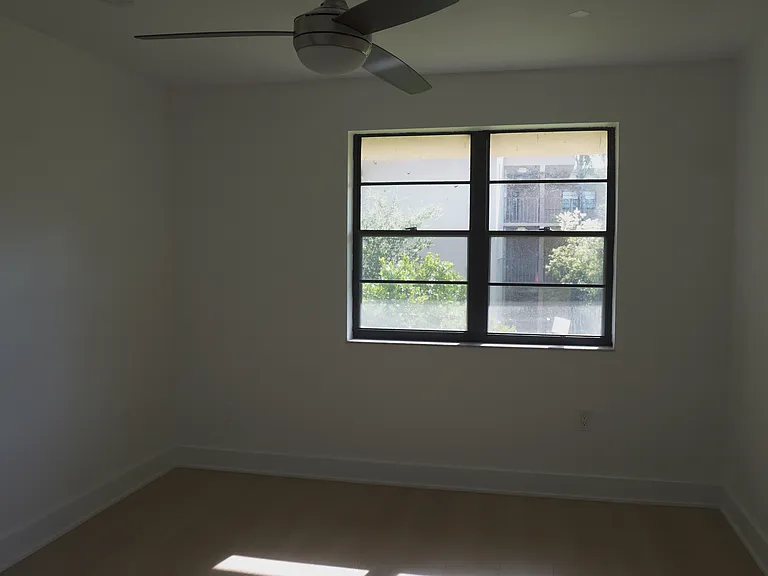 10425 SW 112th Ave #215 — Photo 13