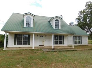 4910 Country Mill Rd, Jay, FL 32565