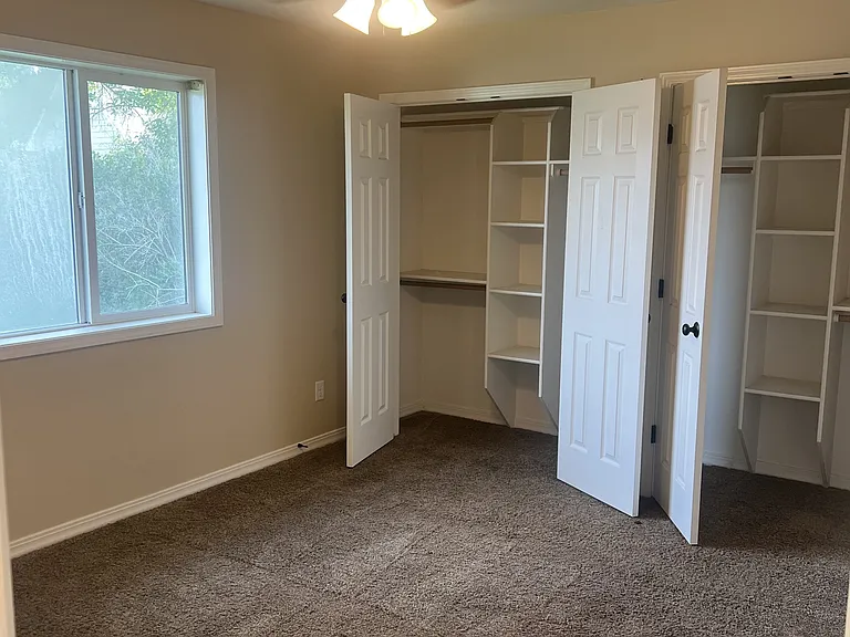 364 Bare St #1 — Photo 2