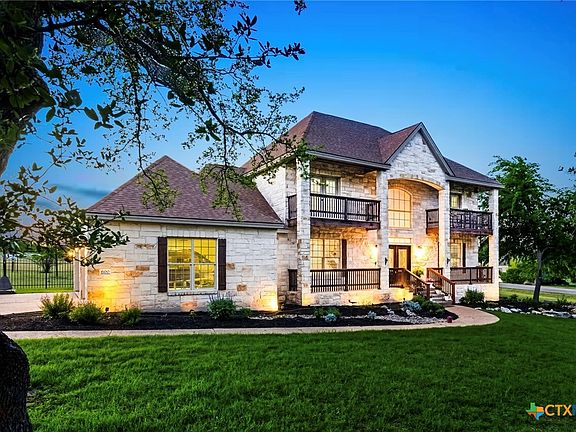 2nd image of 600 Lake Side Cv