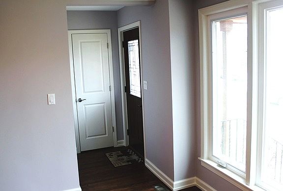 5th image of 7019 W Newport Ave