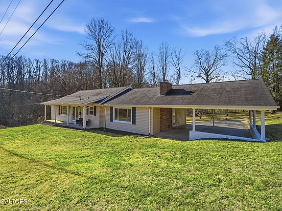 3rd image of 107 Ripley St