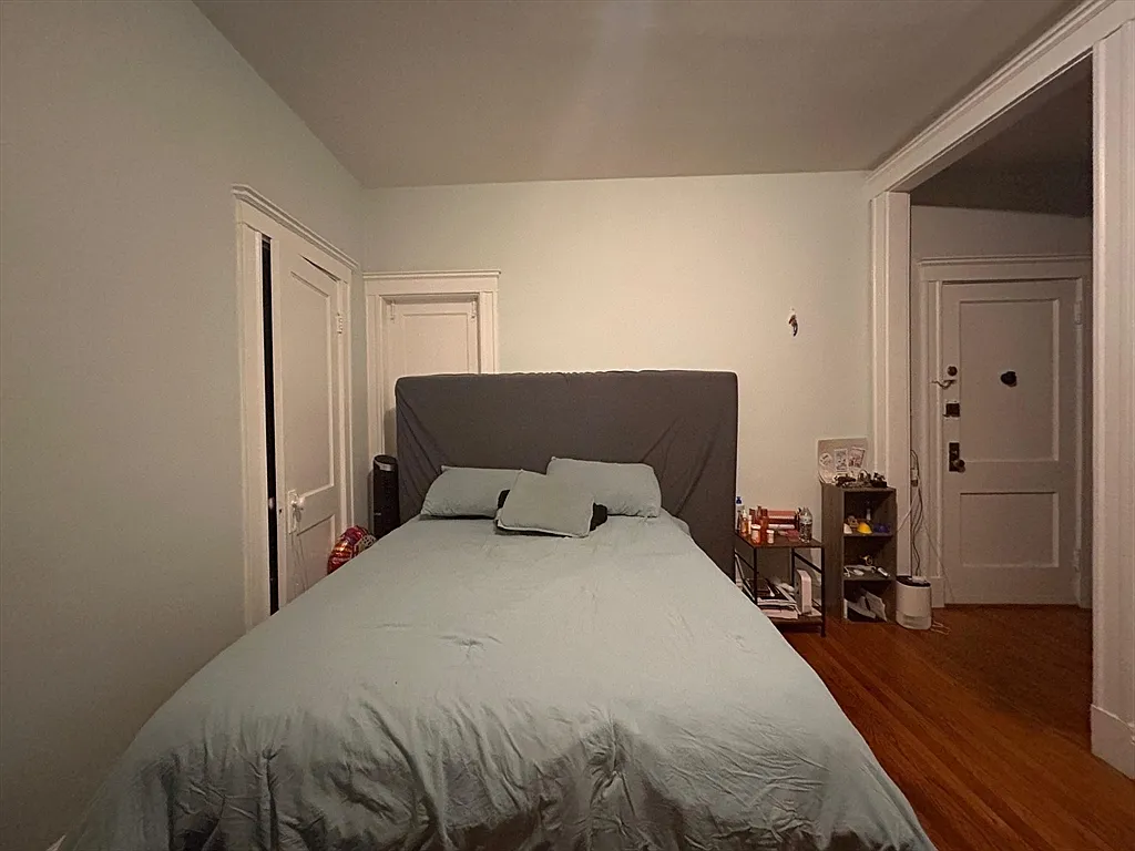 Building Photo - 1576 Commonwealth Ave #16