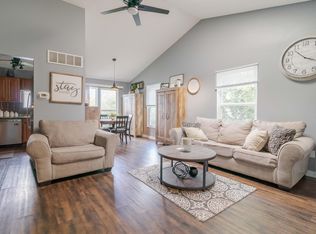 1329 Eagle View Dr, Columbus, OH 43228