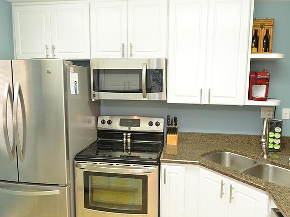 3rd image of 3857 Indian Trail Dr #203