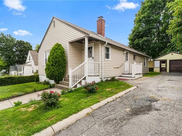 60 Hendrick St, Providence, RI 02908