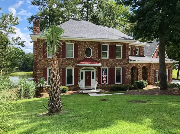 133 Silver Lake Cir, Columbia, SC 29212