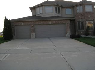 24374 S Independence Blvd, Crete, IL 60417