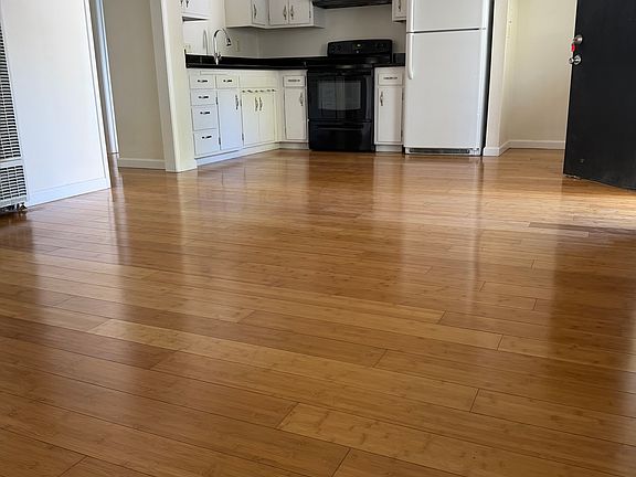4th image of 2130 F St APT 5