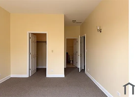 3 bed, $1,800 — Photo 4