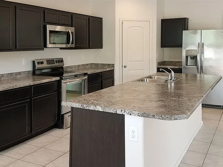 11700 E Cliffrose Ln — Photo 39