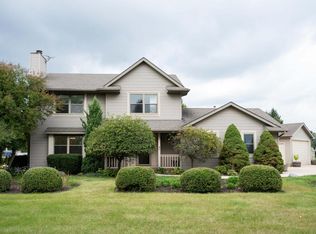 8824 Quail Run, Burlington, WI 53105