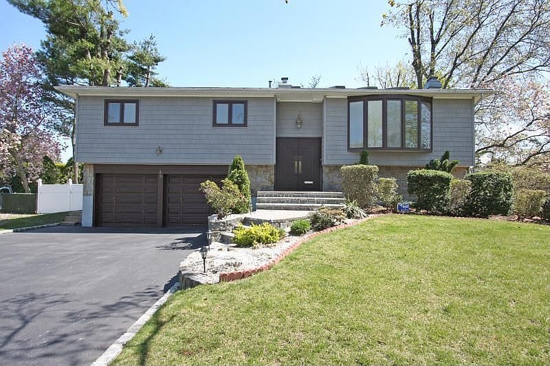 1st image of 45 Saratoga Dr