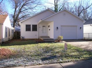 2524 Holmes Ave, Springfield, IL 62704