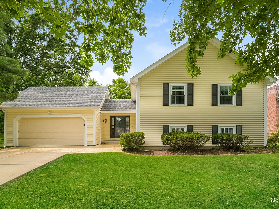 15027 Isleview Dr